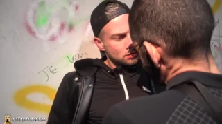 Azgın Tavşan ve Büyük Kötü Kurt Gibi Azgın Adam